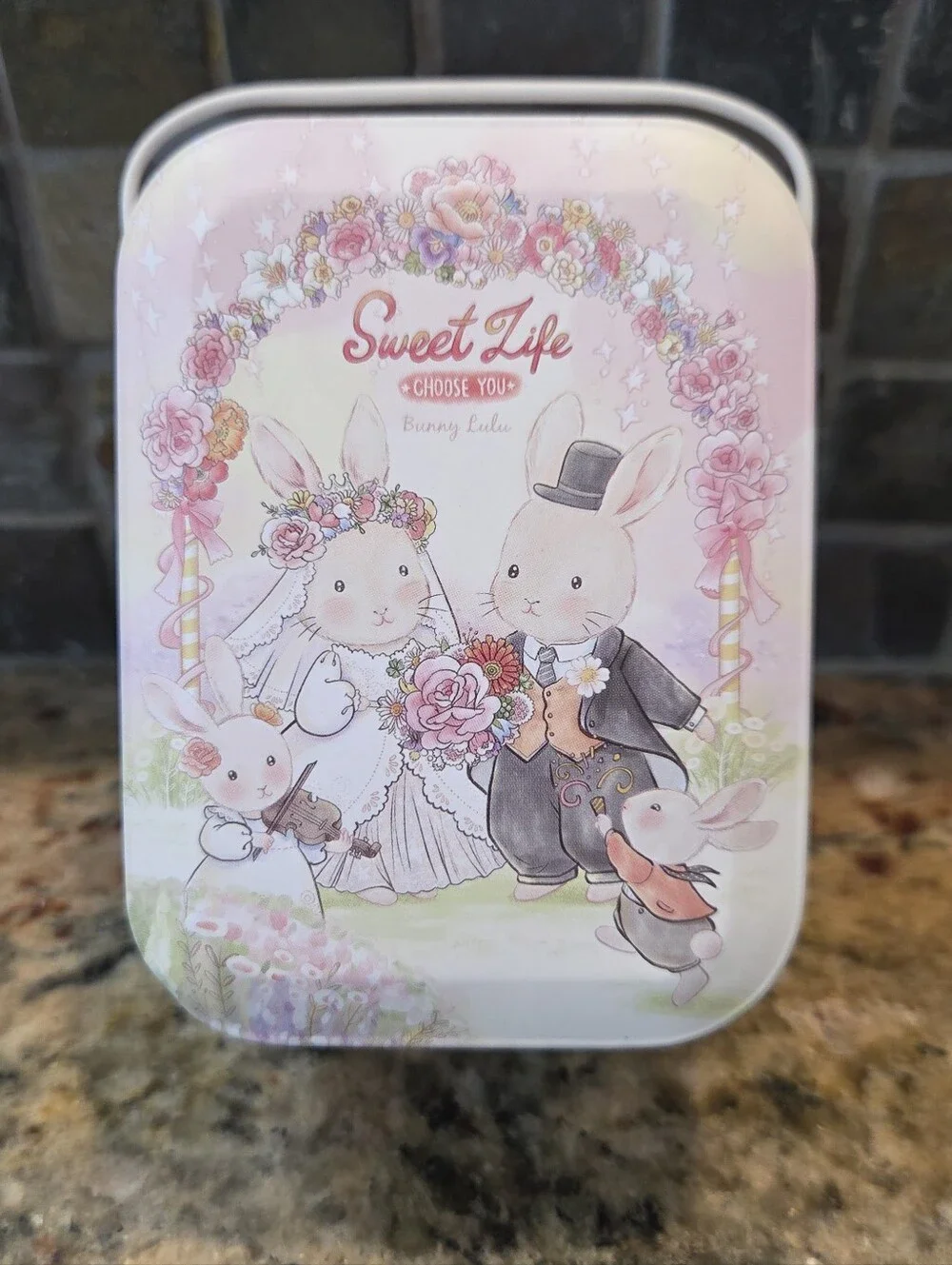 Sweet life Bunny Lulu Wedding Gift Tin No Key Ring Plush Empty Storage Tin